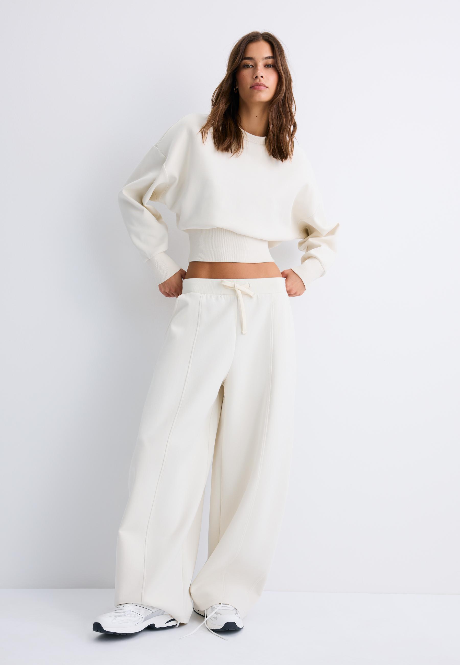 Stradivarius Wide-leg barrel jogger trousers