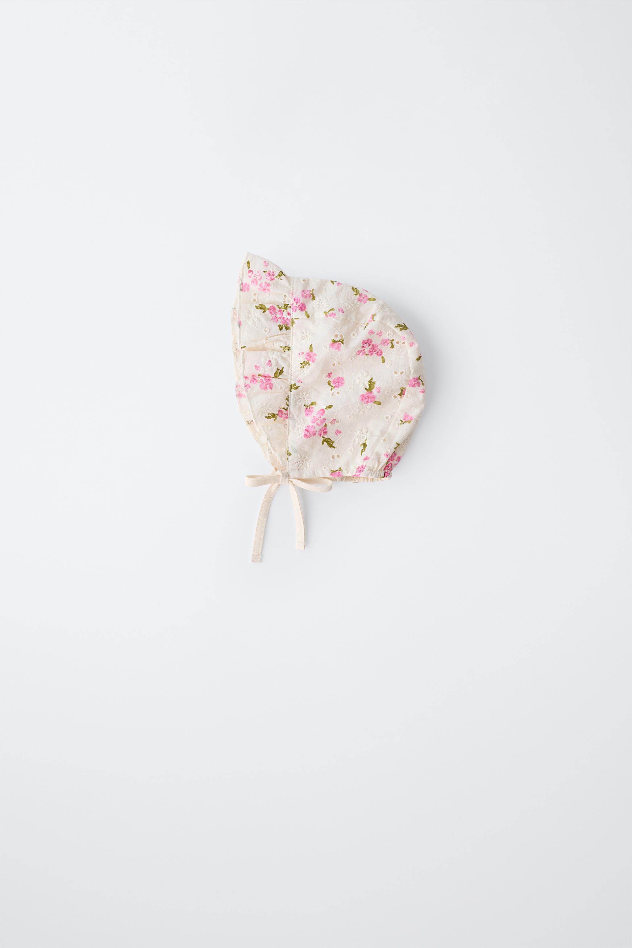 Zara BONNET WITH SWISS EMBROIDERY FLOWERS