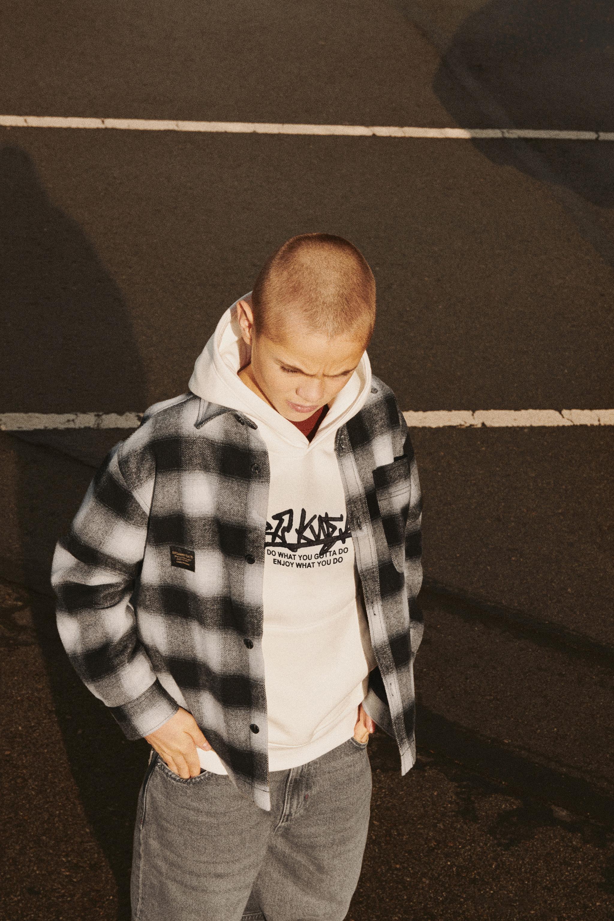 Zara EMBROIDERED SLOGAN HOODIE